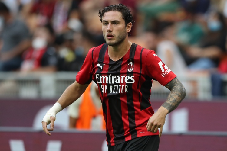 kaiyun应用-记者：帕纳辛纳科斯、萨索洛、里尔有意免签卡拉布里亚