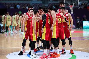 开云APP下载-媒体人：我已经很满足了 给中国队送上掌声吧 他们值得大家的称赞