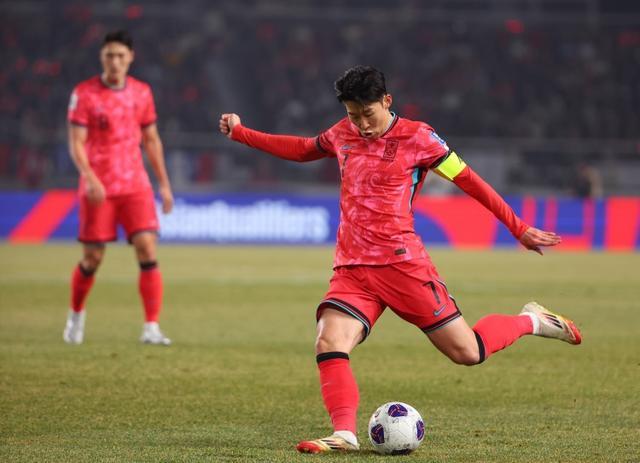 开云平台入口-洪明甫：还没决定是否要更换国家队队长人选，孙兴慜是称职的队长